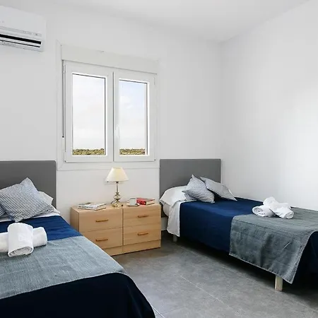 Binibequer Vell Sleeps 6 Pool Air Con Wifi ヴィラ